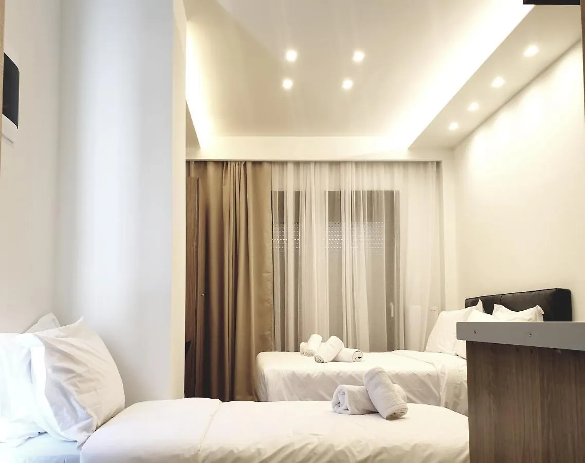 Eantos Studios And Suites Peraía