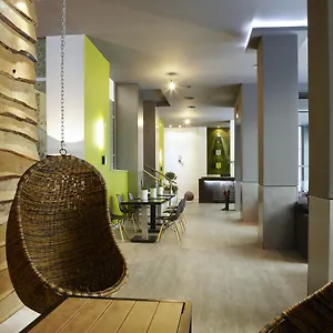 city-hotel-thessaloniki.hotels-of-thessaloniki.com/