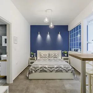 https://nava-apartment.hotels-of-thessaloniki.com