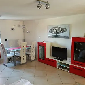Chuck , Vrh Horvátország
