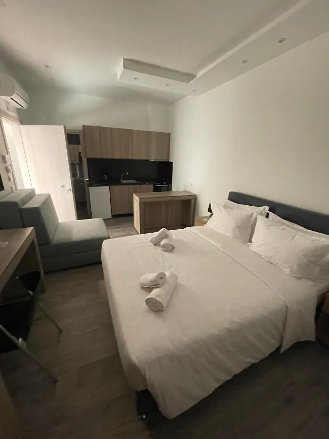 Eantos Studios And Suites Peraia  Apartment