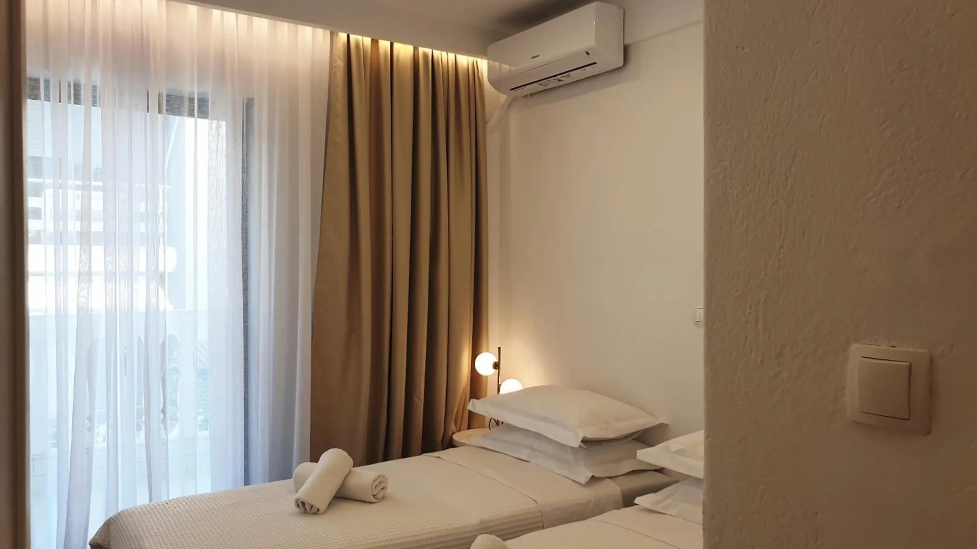 Eantos Studios And Suites Peraia