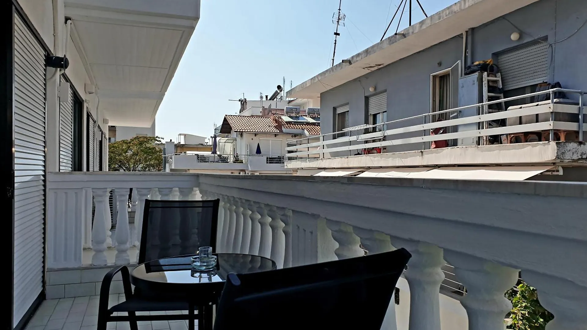 Apartment Eantos Studios And Suites Peraia